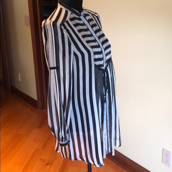 Zara Basic Striped Long Top Size Small🌸 - Picture 4 of 7